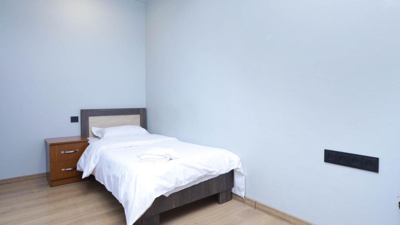 Stay Inn Apartments On Amiryan 15 Yerevan Bagian luar foto